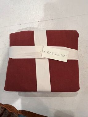 Sold Casaluna Rusty Red cotton/ cashmere full/ queen duvet cover and shams. NEW!